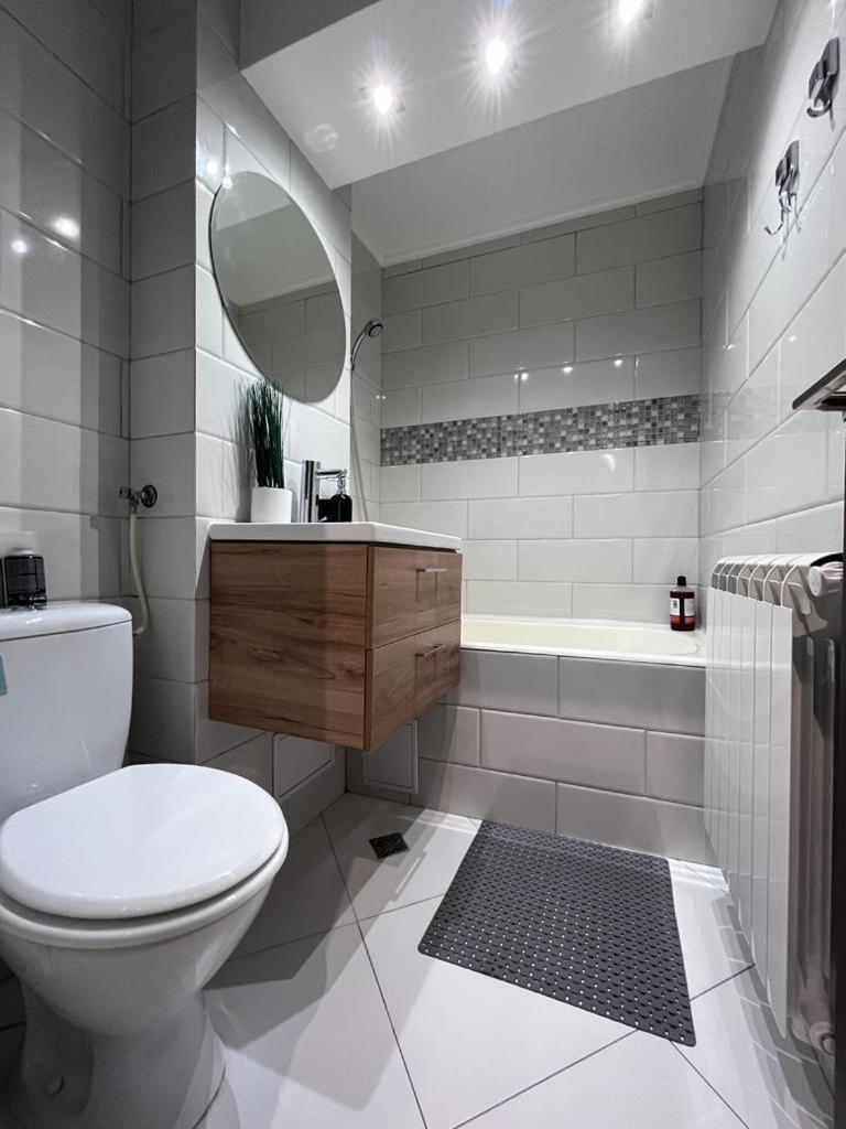 Elegant & Silver Luxury Apartament Craiova Exterior foto